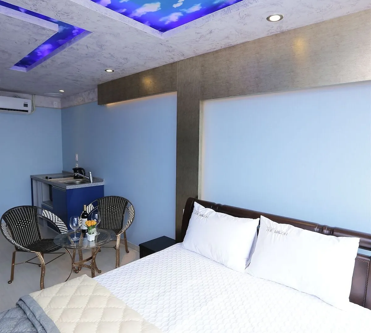 Hotel Residence The Moon Busan