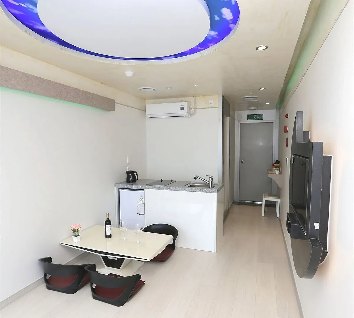Residence The Moon Busan