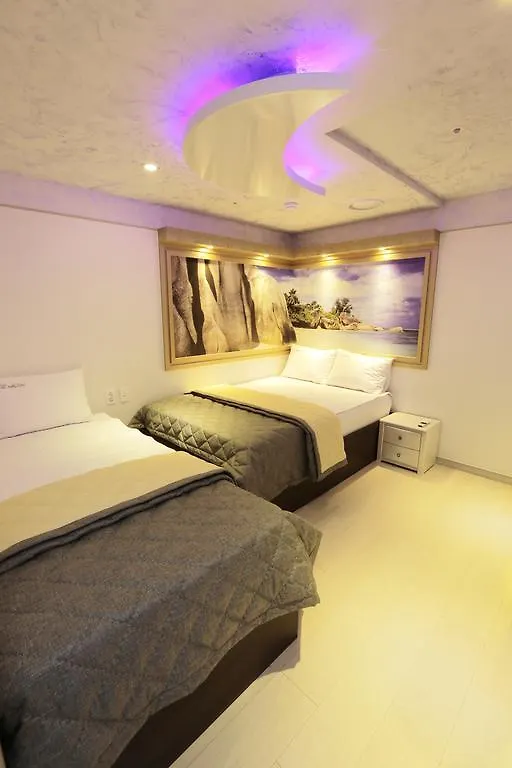 Residence The Moon Busan Hotel