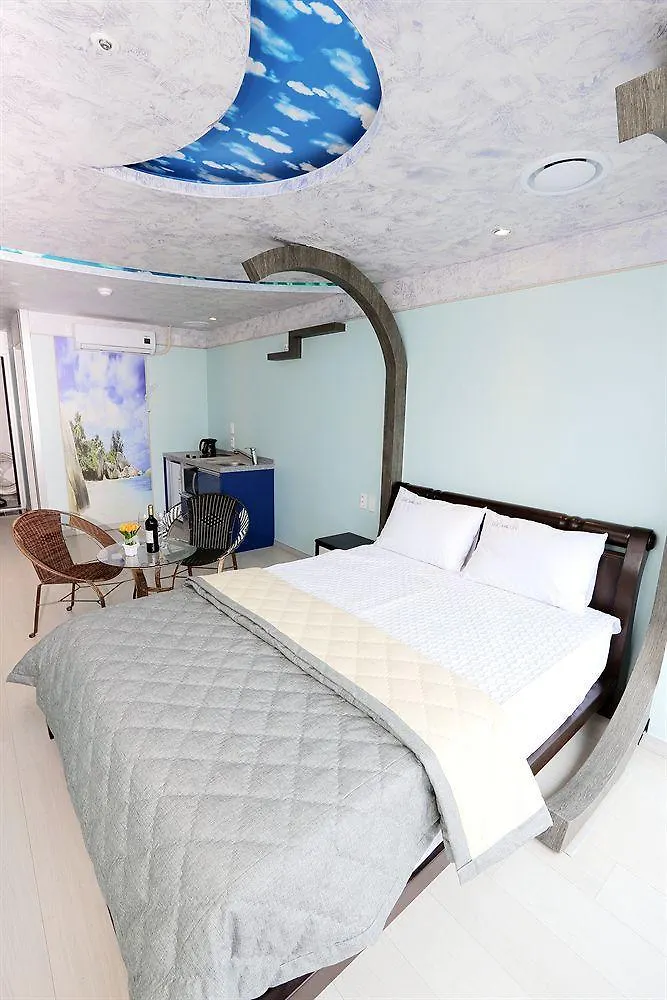 Residence The Moon Busan Hotel
