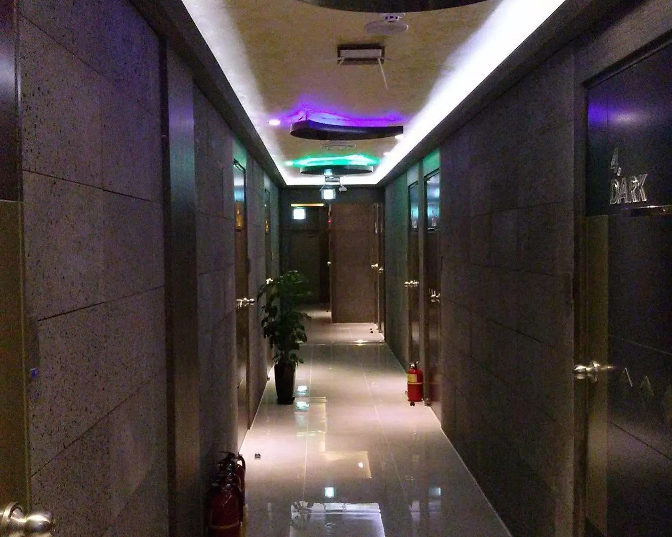 Residence The Moon Busan 2*,