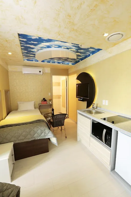 ** Hotel Residence The Moon Busan South Korea