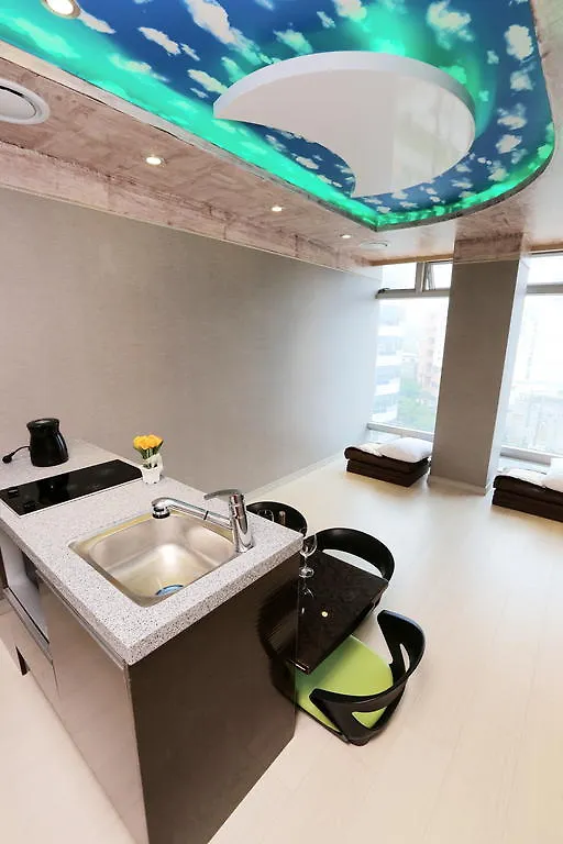 Hotel Residence The Moon Busan