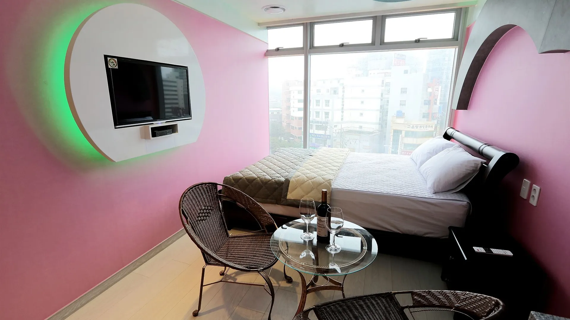 Hotel Residence The Moon Busan