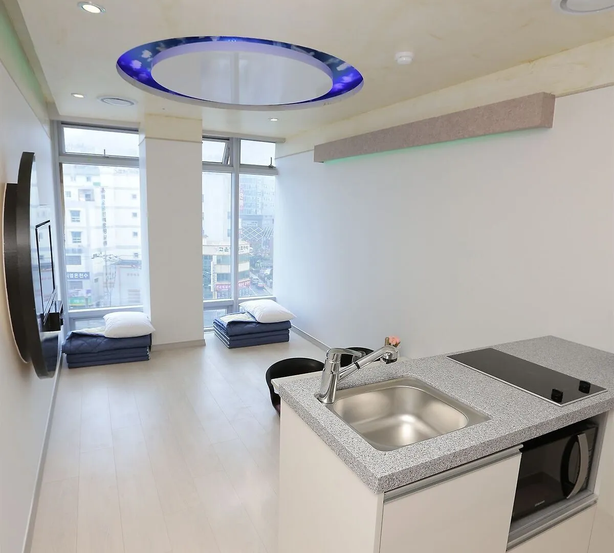 Hotel Residence The Moon Busan